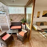 Primavera Apartment *